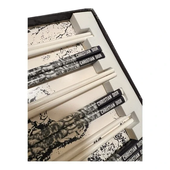 Christian Dior Chopstick Set GWP - Picture 6 of 8